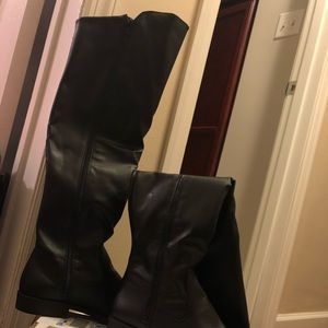 Women’s knee high boots
